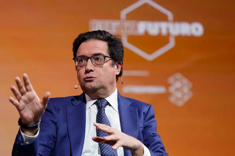 Aumento Salarial de Funcionarios: Un Acuerdo que Marca el Futuro hasta 2028