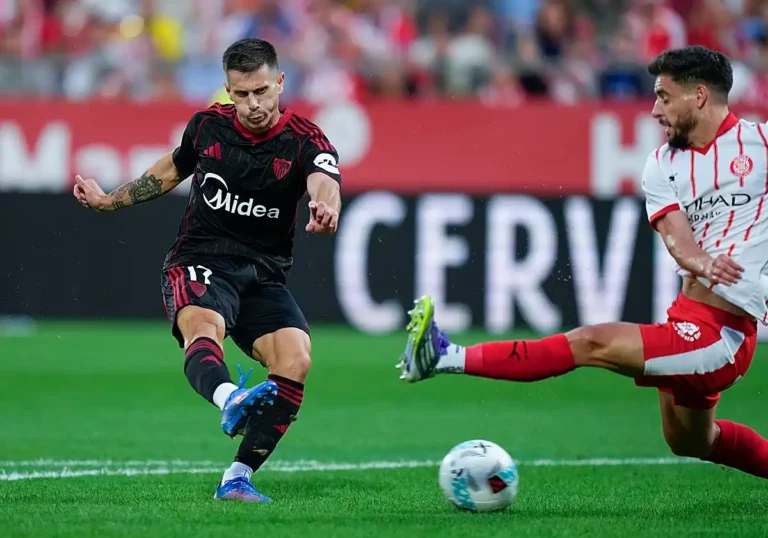 El Aplazamiento del Sevilla FC-Girona: Implicaciones y Reacciones