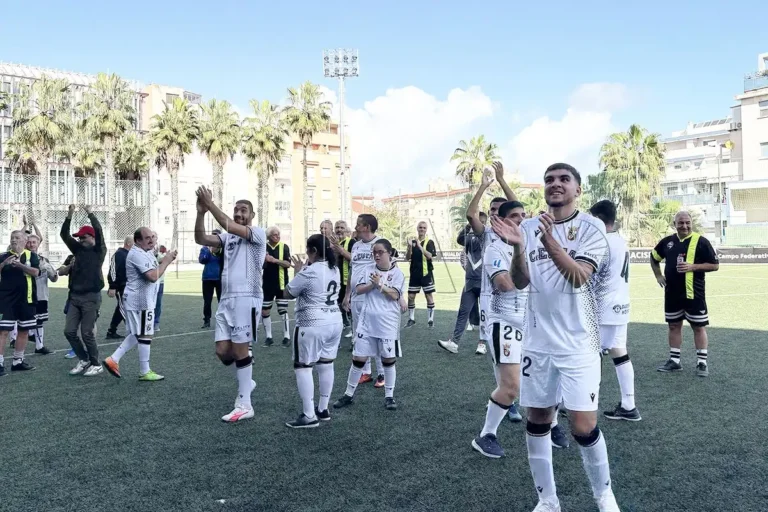 La AD Ceuta Genuine: Un Viaje de Superación y Esperanza a Través del Fútbol