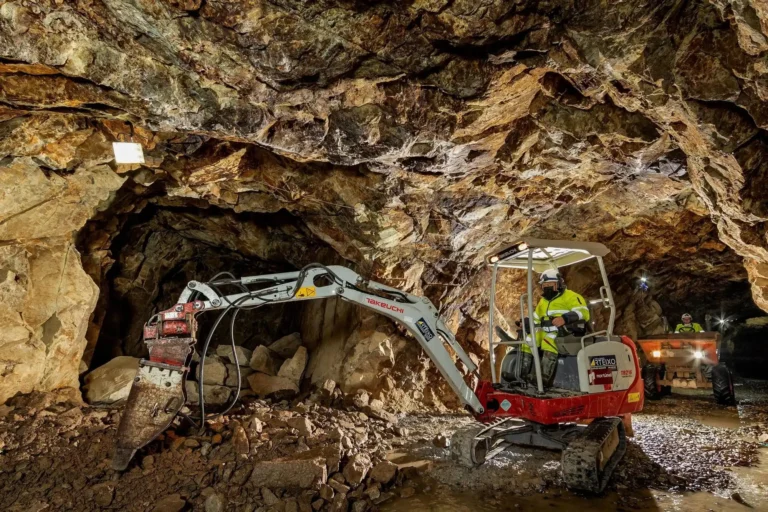 La Exclusión de España en la Nueva Estrategia de Minerales Críticos de EE.UU.
