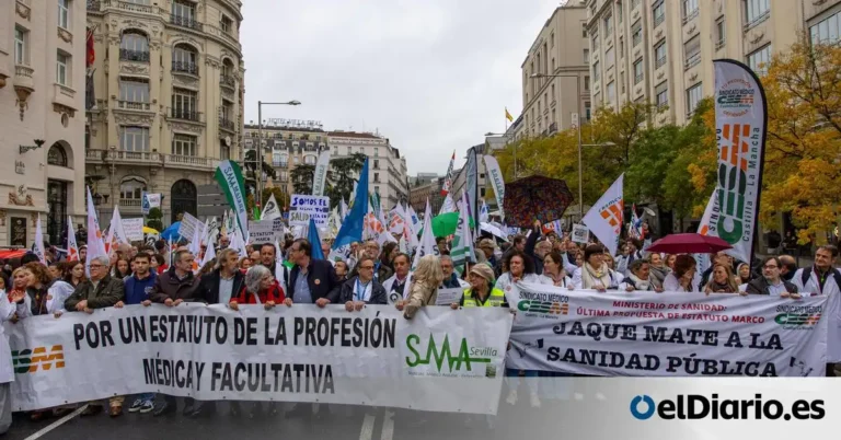 Médicos de España Intensifican Protestas por un Estatuto Propio