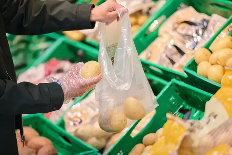 Mercadona Aumenta su Comercialización de Patatas Españolas en un 35% gracias a Estrategias de Dobles Cosechas