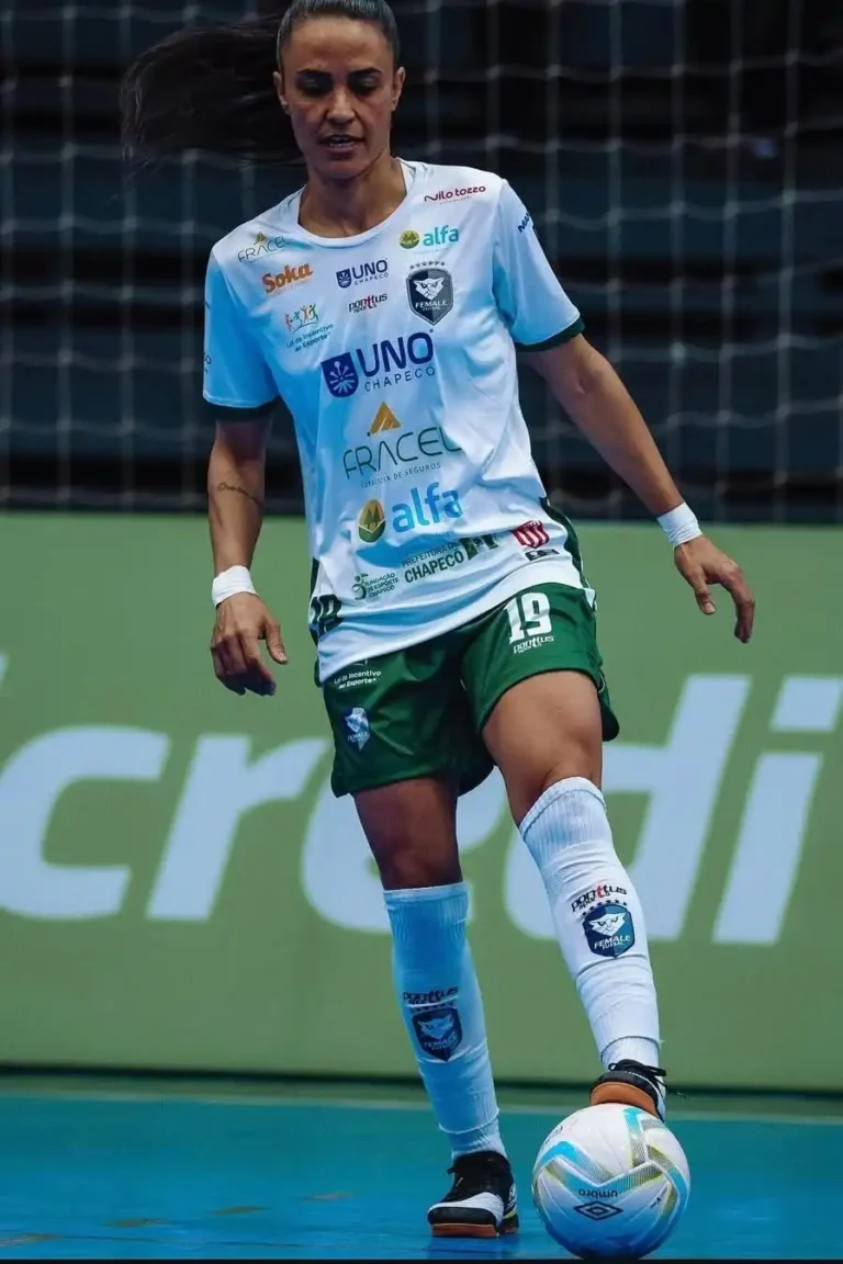 Nuevas Estrellas en el Futsal: Susana dos Reis y Giy Costa se Unen a la AD Ceuta Femenino